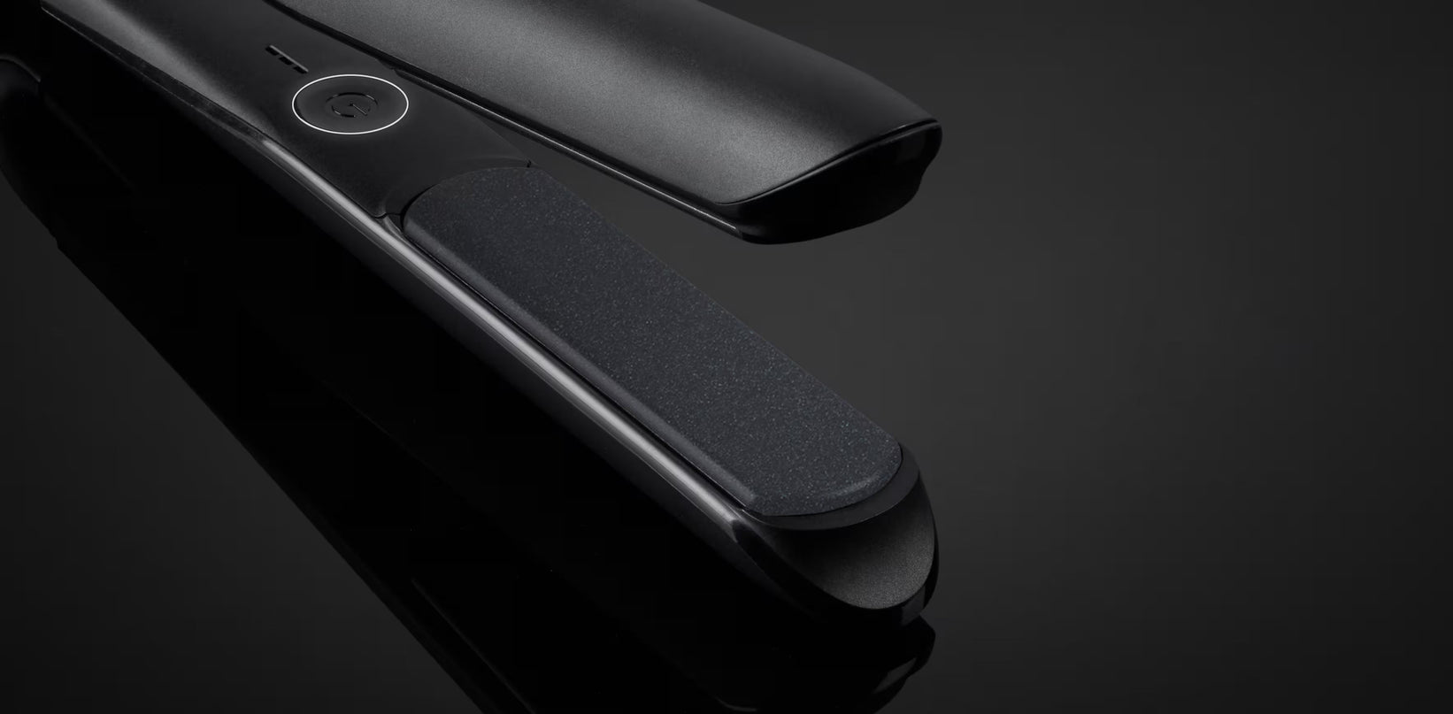 LISSEUR GHD CHRONOS NOIR À PLAQUES CLASSIQUES (PLAQUES 26mm)